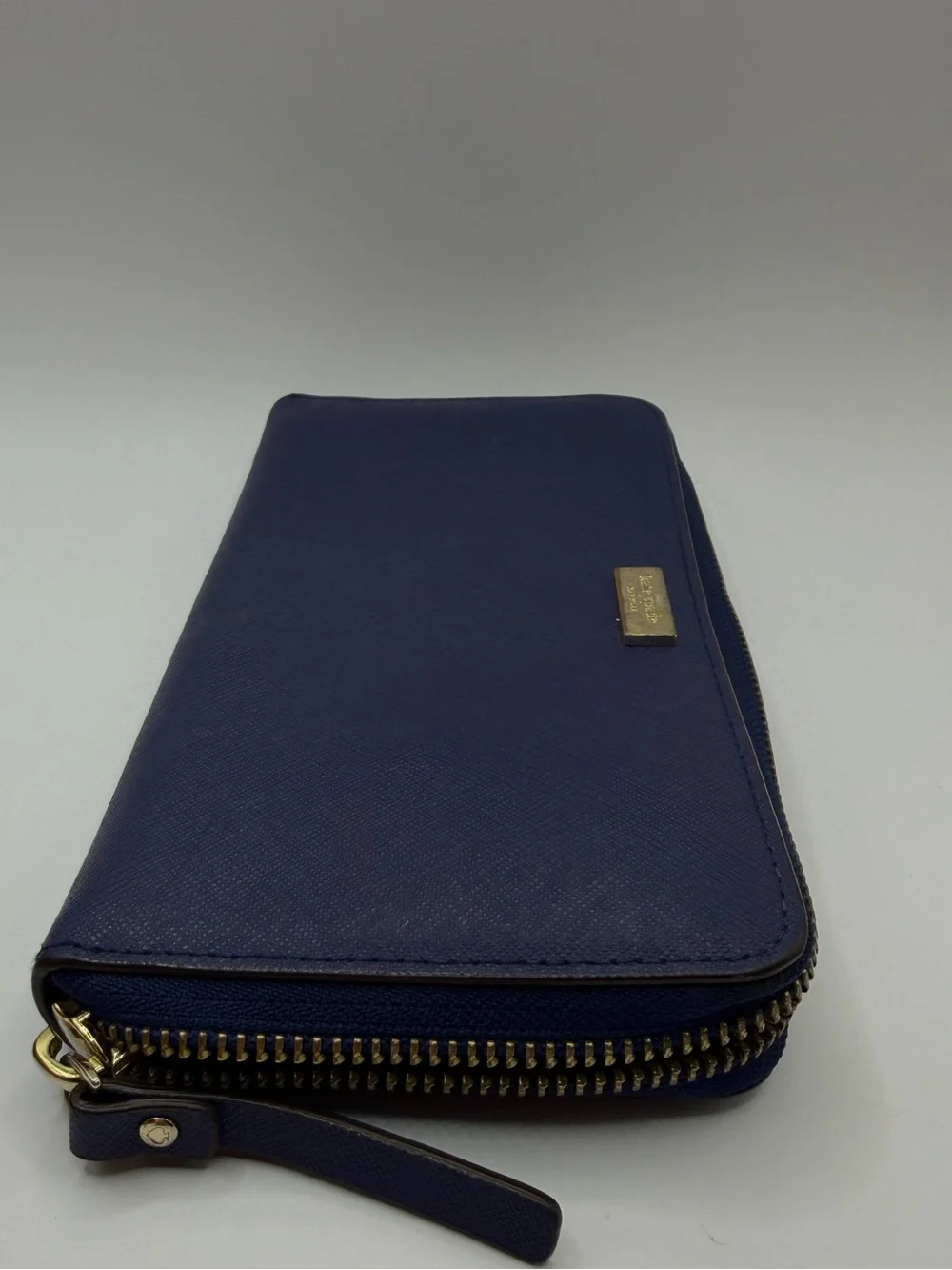 Kate Spade leather large travel wallet blue zip-around organizer dark blue
